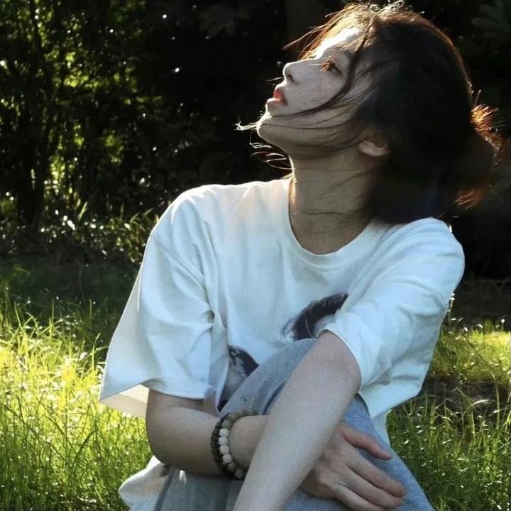 金发奇女